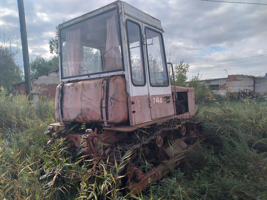 Продам трактор Т4