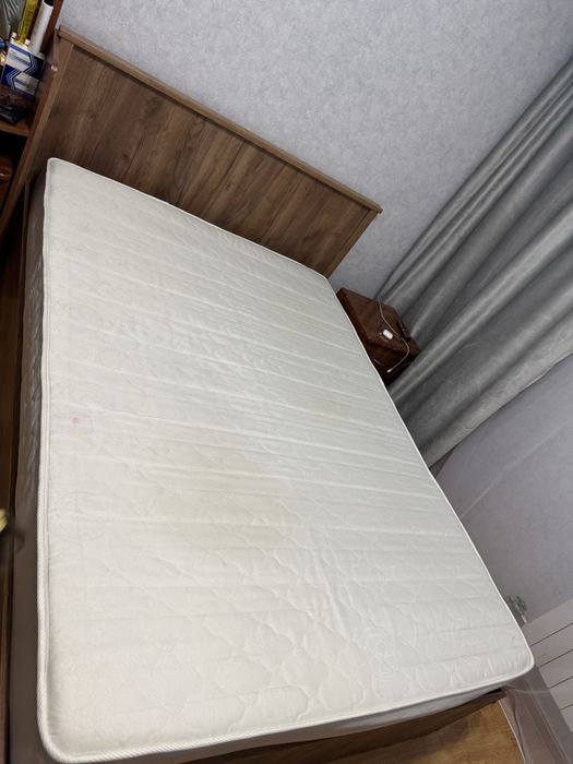 срочно продам кровать