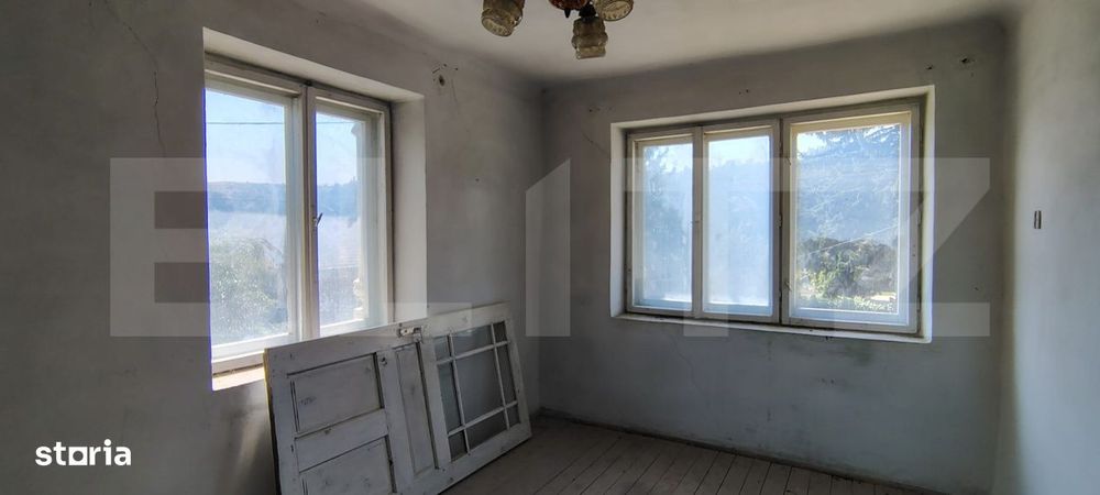 Casa de vanzare, 120 mp, 2077 mp teren, sat Vistea