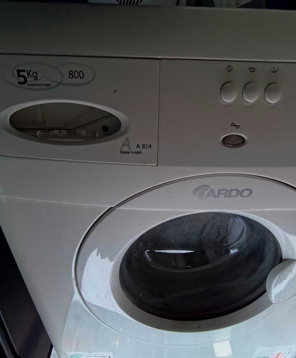Mașina de spălat ARDO A 814 functionala