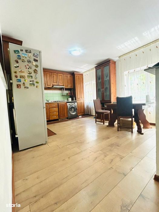 Apartament spectaculos cu 4 camere si 103 mp –  Darmanesti