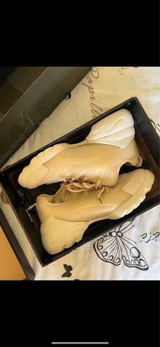 Дамски маратонки trendyol