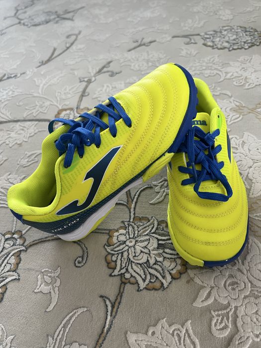 Футбольная обувь