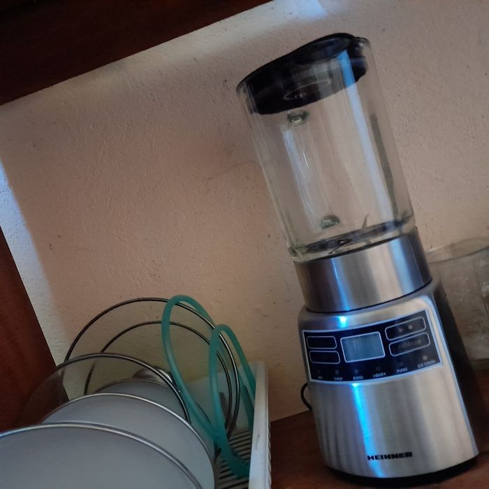 Blender are 2 utilizari