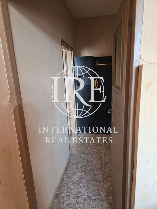 Продава се Тристаен апартамент в Варна, Левски - 60 кв.м за 1105 €/кв.м - Снимка #9
