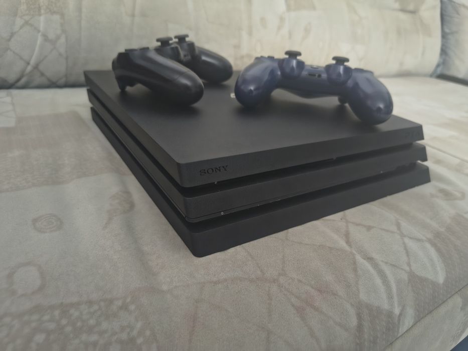 Vand 2 Playstation 4pro/flat modat