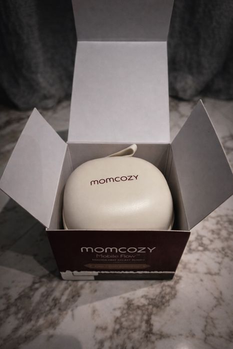 Помпа за кърма Momcozy Mobile M9 (hands-free) - чисто нова