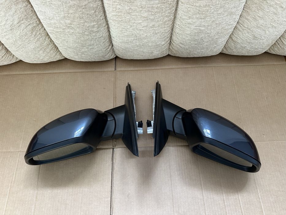 Oglinzi, Oglinda stanga / Oglinda dreapta BMW X5 G05 2019-2025