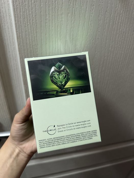 Aura mugler eau de parfum