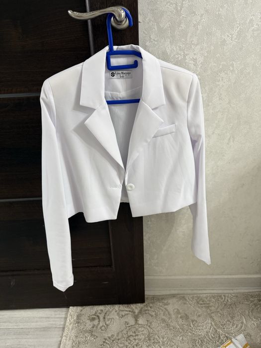 Пиджак женский.