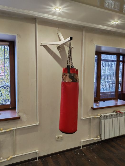 Груша с подвесом для квартиры