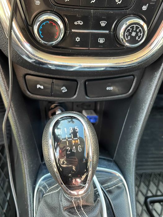 Vand Opel Mokka 4x4 anul 2013