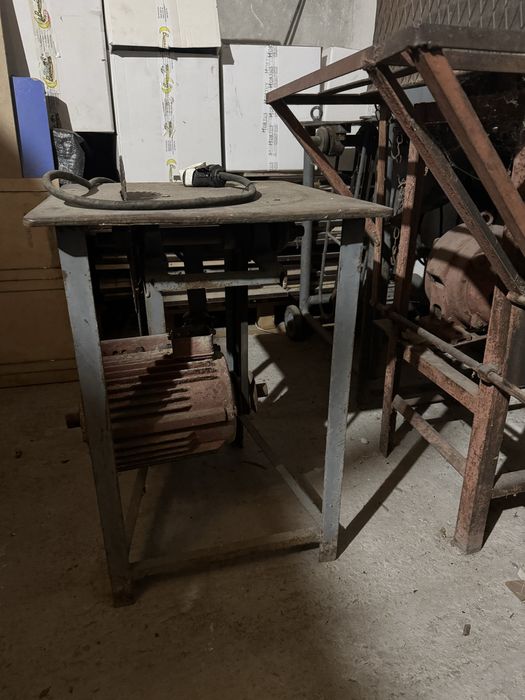 Циркуляри  2 броя трифазни