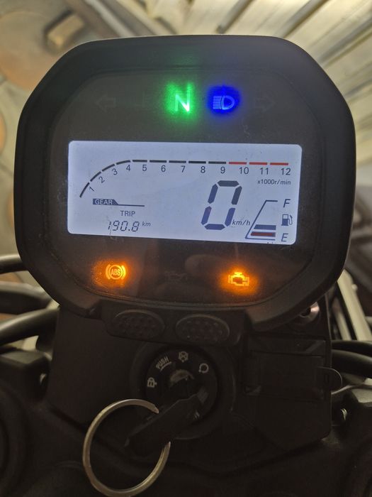Мотоцикл VOGE AC300