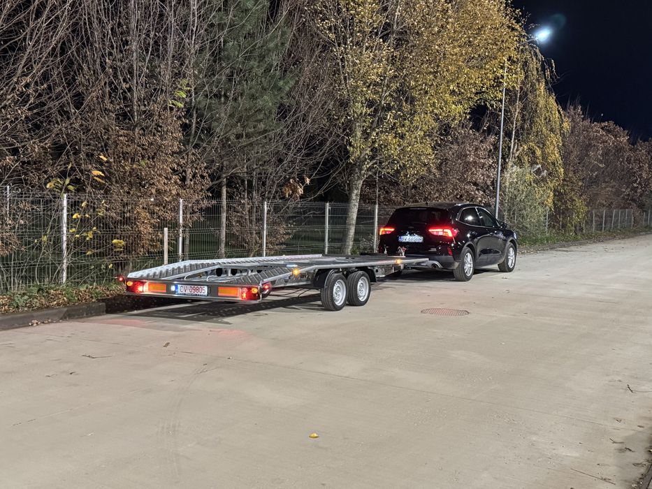 Inchirieri platforme auto / platforme auto de inchiriat / inchiriez