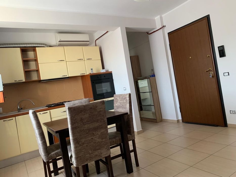 Ofer spre închiriere apartament 44mp complet mobilat
