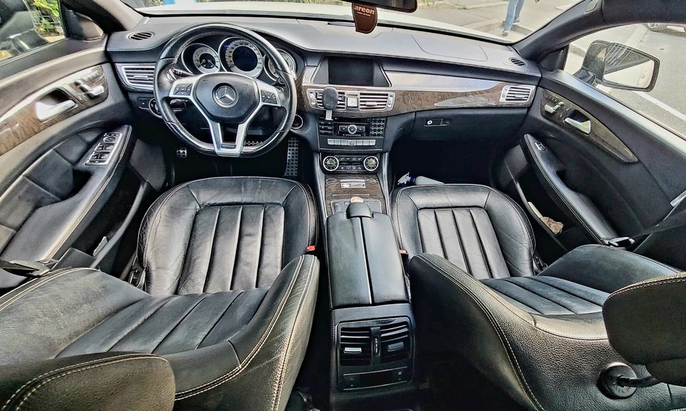 MERCEDES-BENZ CLS 2011 — imagine 4