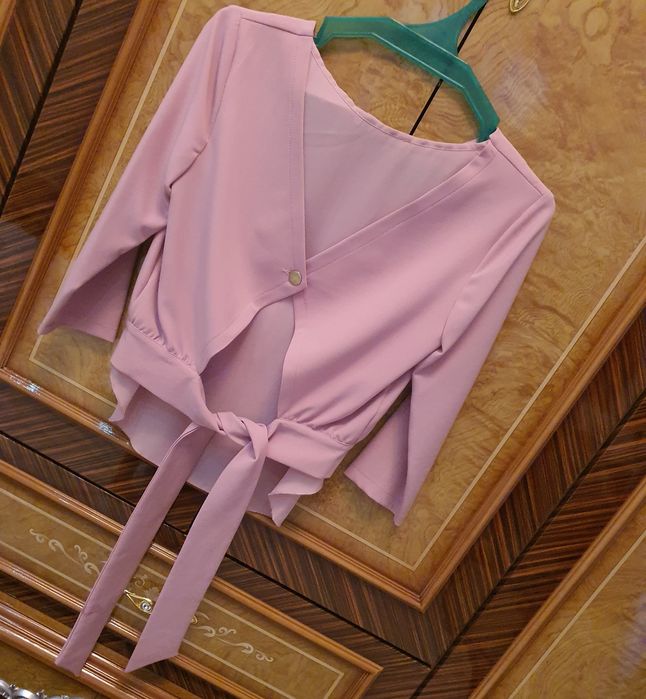 Кофта юбки,  очень нежный французский длина 36-38 размер