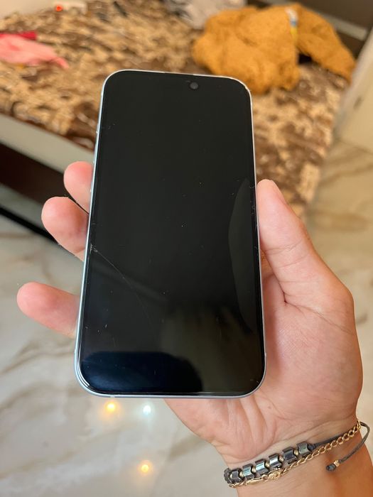 iPhone 15 baby blue