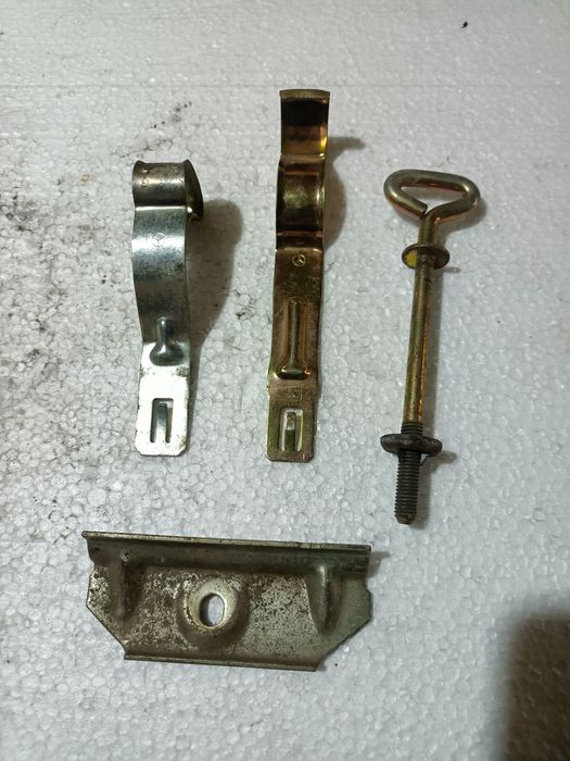 Крепежи за Мерцедес 124