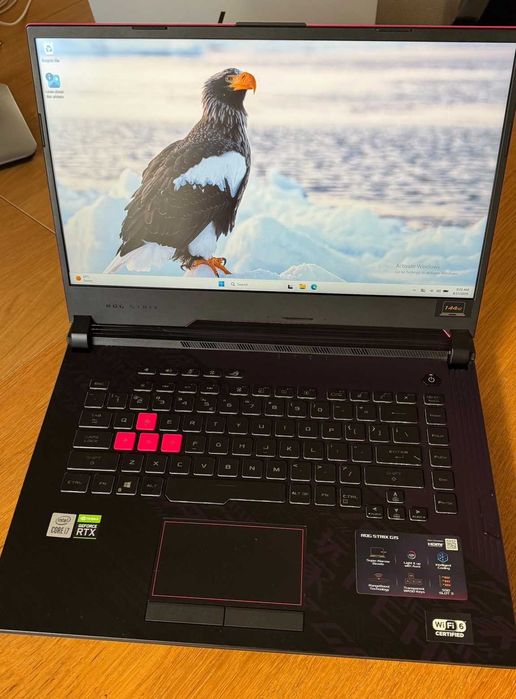 Laptop Gaming ASUS ROG Strix G15 G512LW | nVidia RTX 2070 8GB | Intel i7 5.1 GHz |DDR4 16GB | SSD 512GB | FHD 144Hz |  ca NOU!