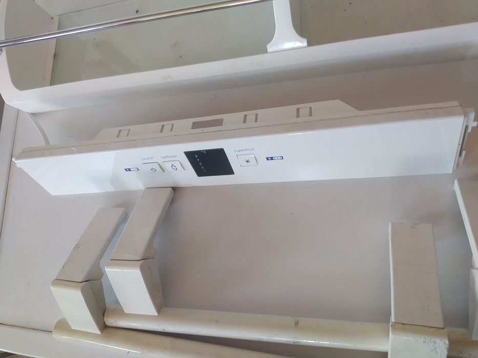 Дръжки за Liebherr и електронен блок.