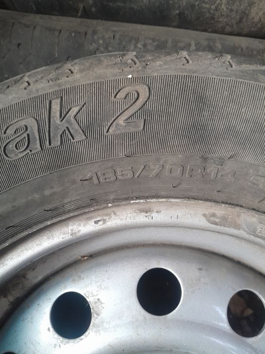Резина с дисками на 185/70/14