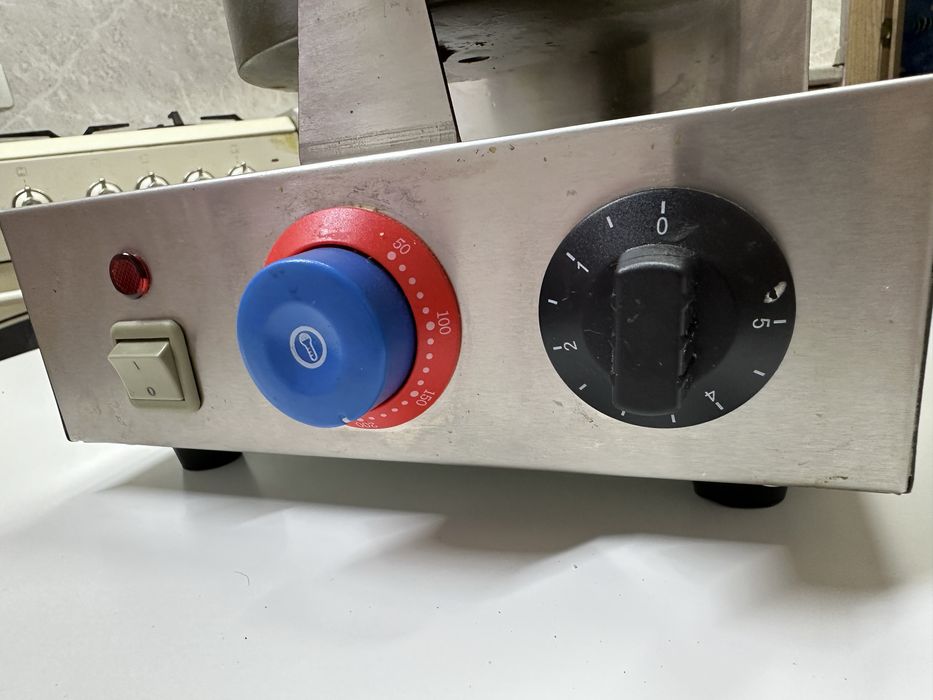 Профессиональная вафельница: Венские вафли