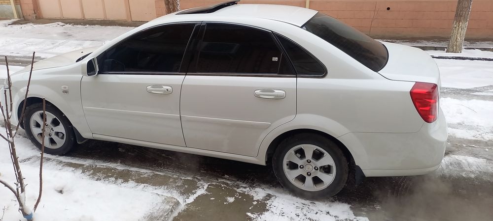 Jentra avtomat srochni sotiladi