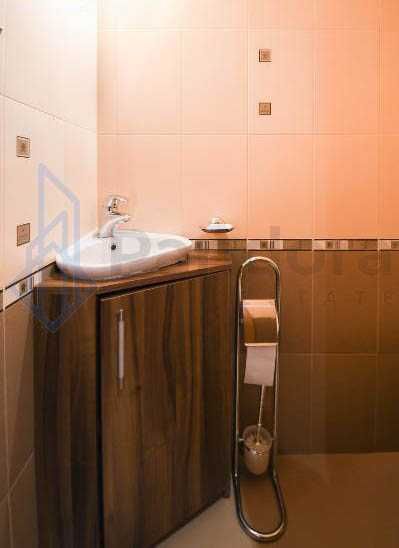 Тристаен апартамент под наем в кв. Студентски град