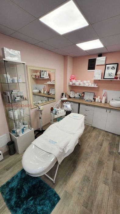 Дава се под наем  в Плевен, Идеален център -  кв.м за 127.5 € - Снимка #6