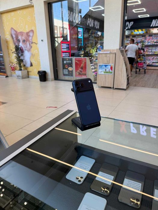 Iphone 17 Pro Max | 256 GB | 27 Incarcari | 100% Baterie | 12 Luni Garantie | Rate Fara Avans .