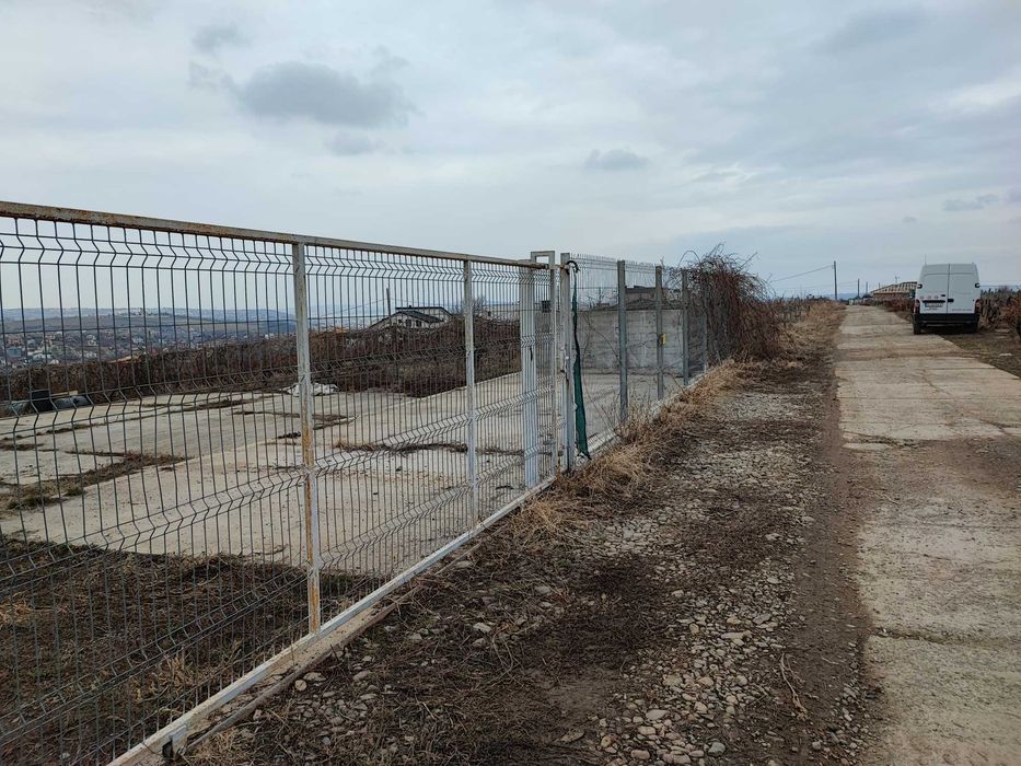 Prop Vand-Inchiriez teren Bucium zona Fundacul Socola Super Oferta !!!