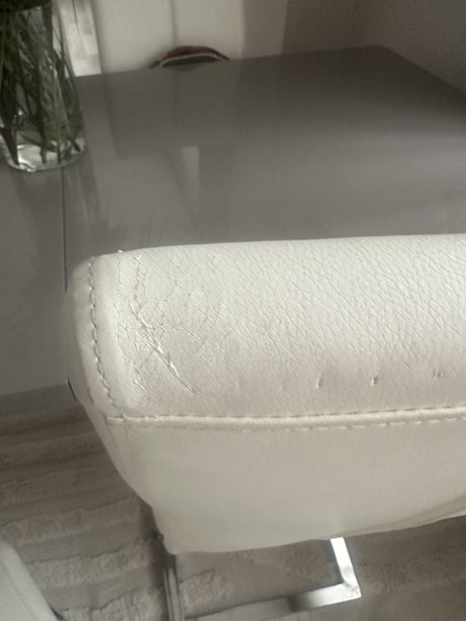 Трапезен  Стол Кожен