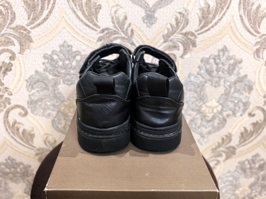 Продам туфли для, мальчика 36р