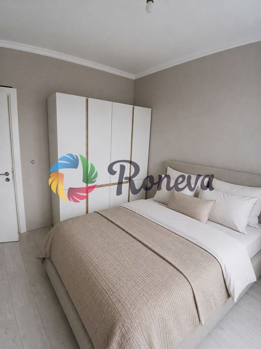 Продава се Тристаен апартамент в Варна, Базар Левски - 90 кв.м за 3445 €/кв.м - Снимка #3