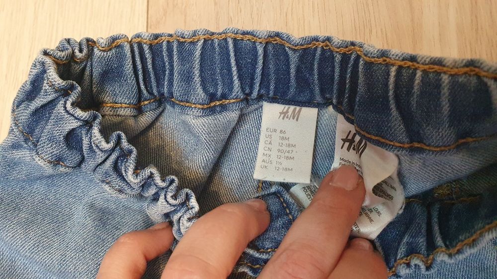 Blugi Zara si H&M masura 86