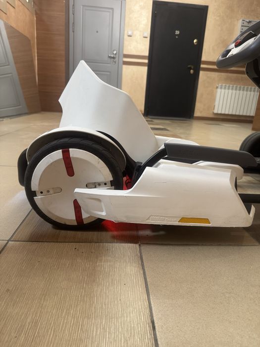 Ninebot Go Kart Белый