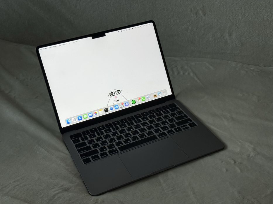 Macbook Air M2 8/256