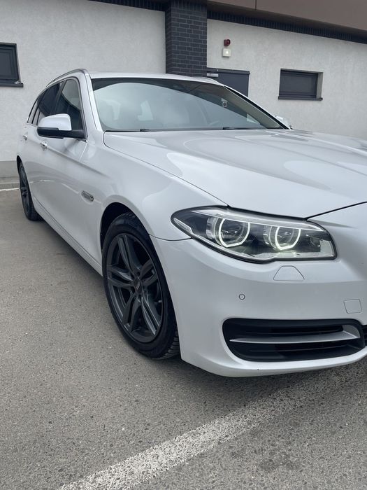 BMW Seria 5 Vand BMW 530d XDRIVE F11