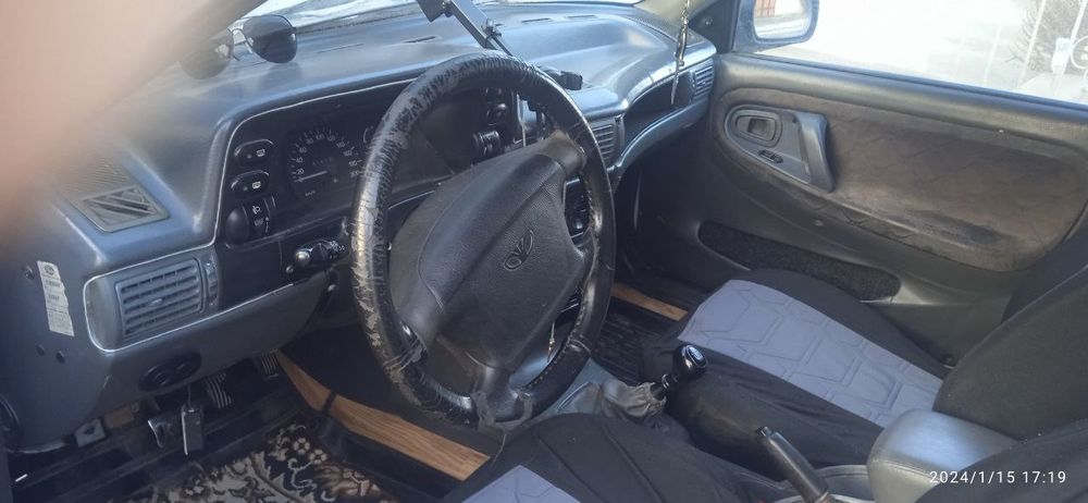 1999 йил нексия сонс  сотилади срочна