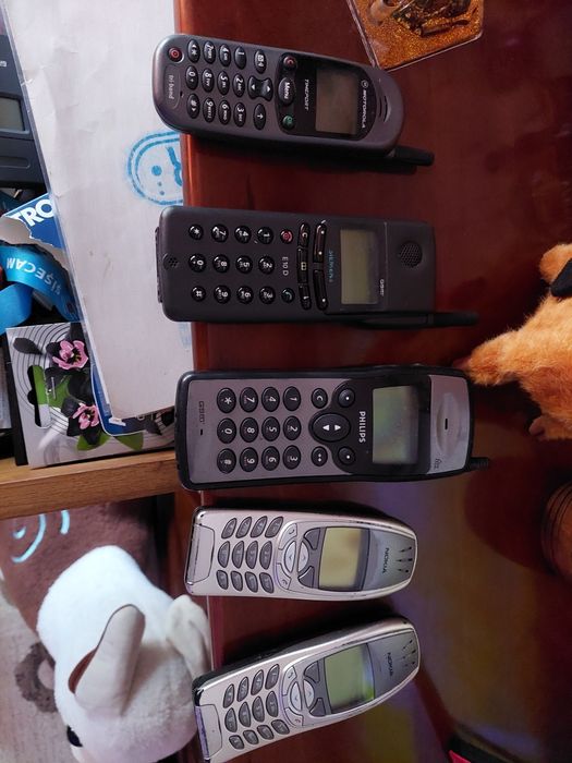 Colectie de telefoane vechi