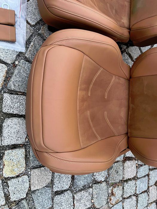 Седалки от ферари Ф12 / Ferrari F12 seats