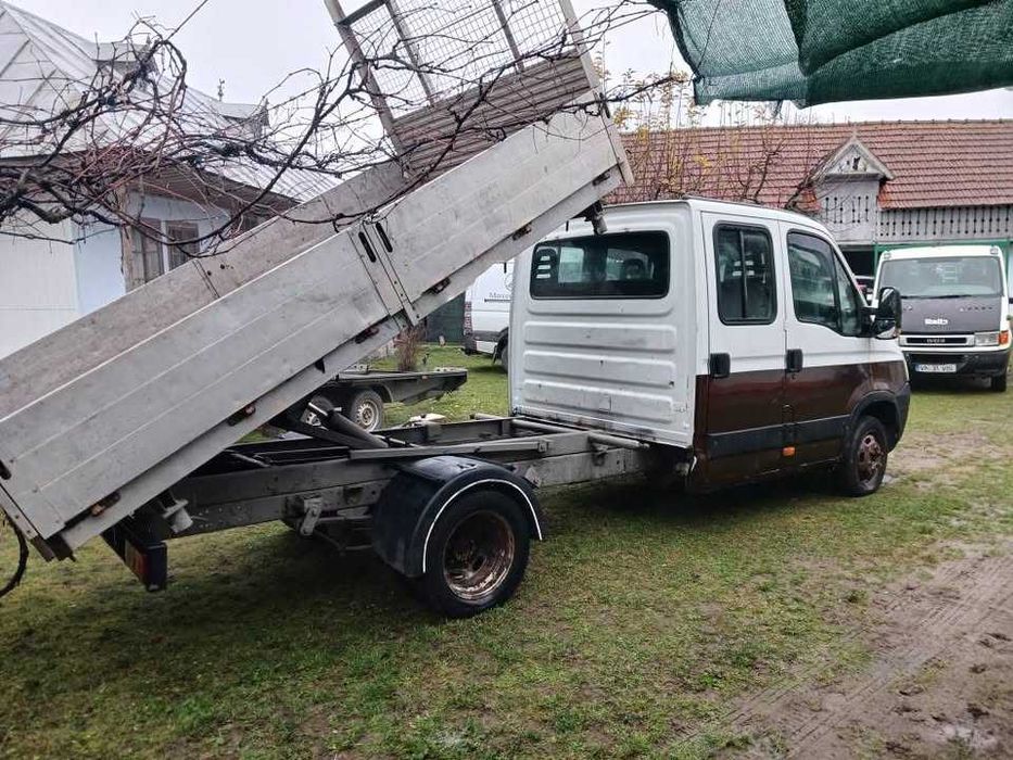 Iveco daily basculabil pe 3 parti, 2008