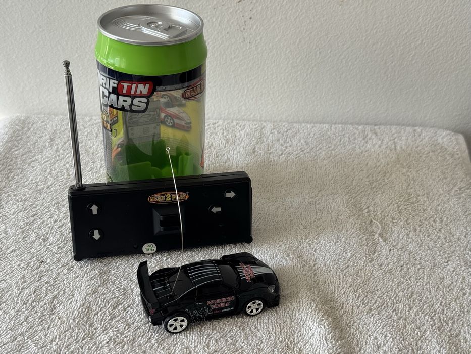 Детска радиоуправляема количка – като нова