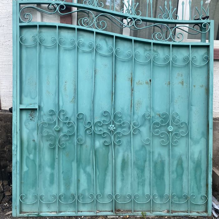 Продам ворота  готовые