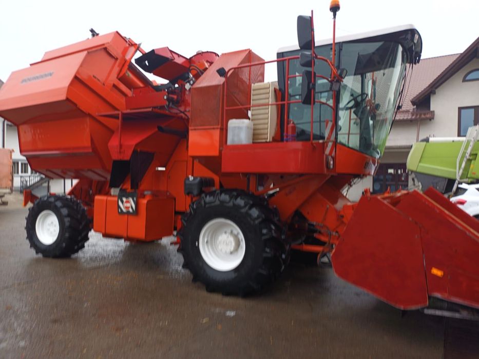 Combina Bourgoin pret nou 87000 €