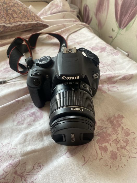 canon EOS 1200 D