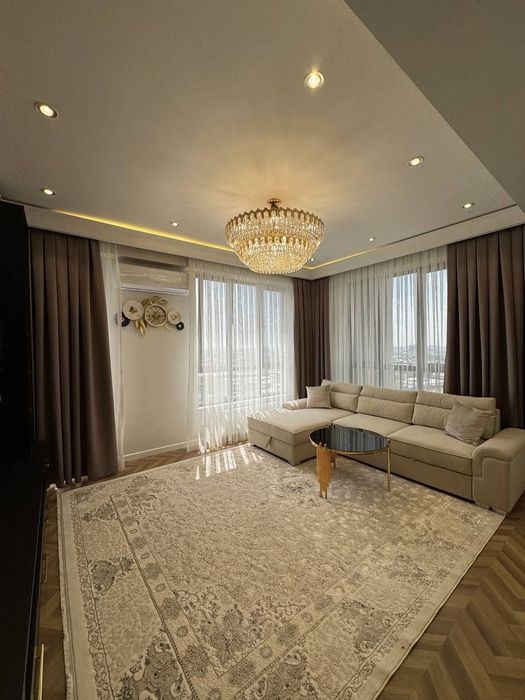 Аренда Ойбек л Фидокор 3х комнатная Шикарная квартира в новостройке