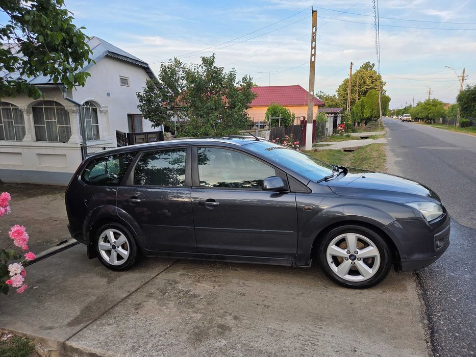 FORD Focus 2006 — imagine 3